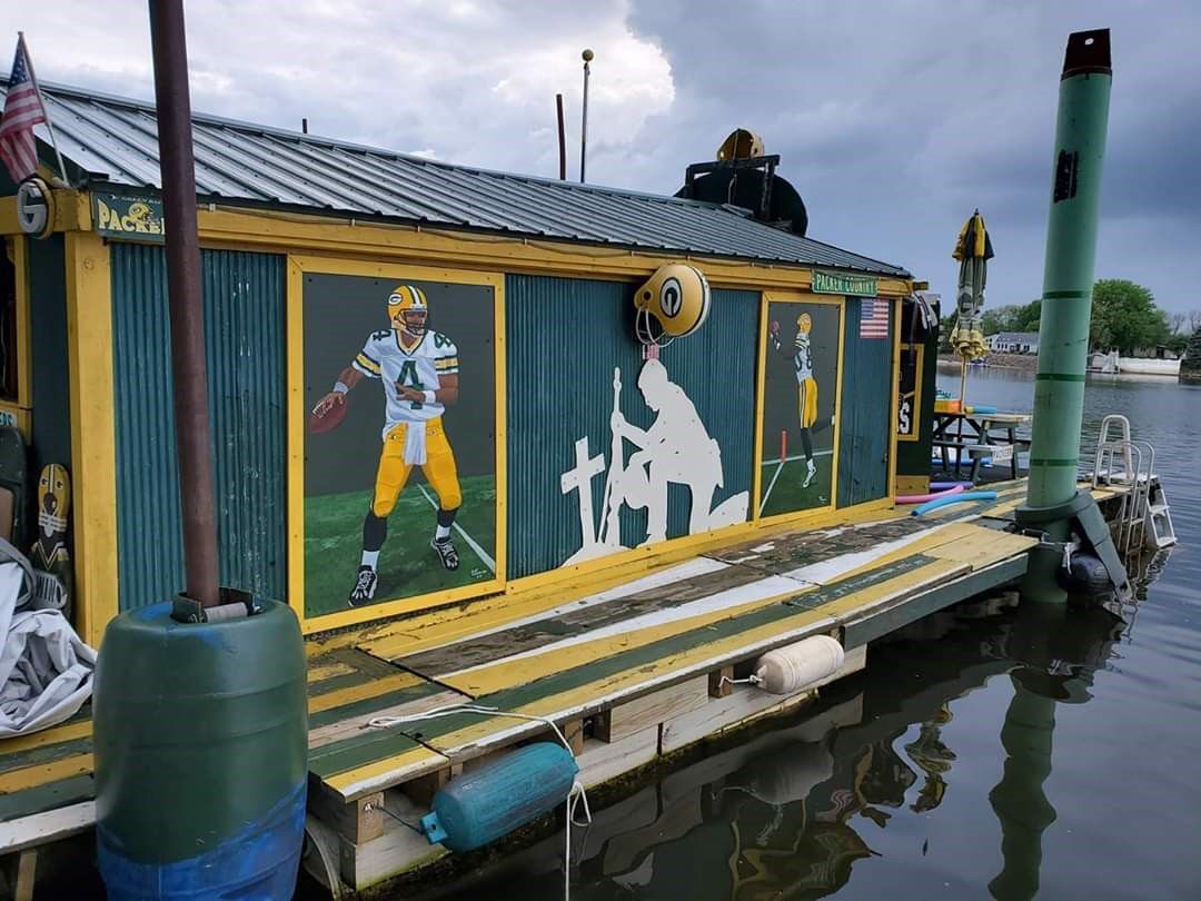 Dennis Myers' Packers' boat house